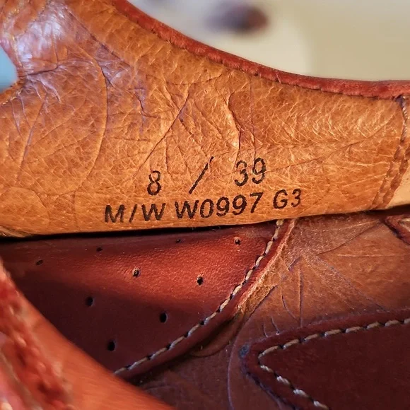 BORN Red Leather Mary Jane Strap Shoe 8 - Picture 9 of 10